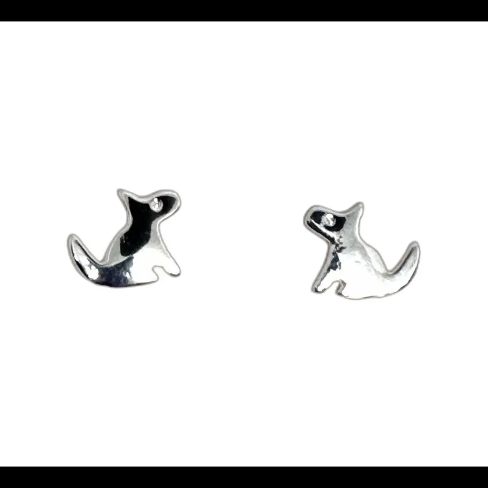 Indio Jewelry Tiny Minimalist Silver Dog Stud Earrings #113